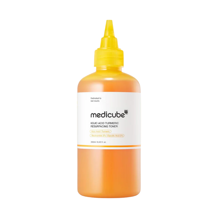 MEDICUBE KOJIC ACID TURMERIC RESURFACING TONER (250ml)